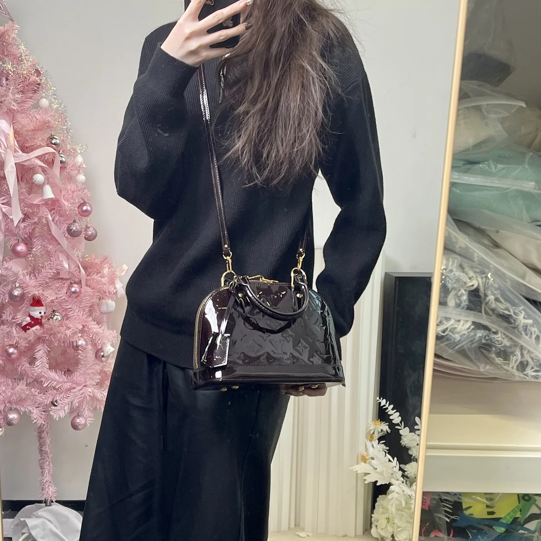 95新 LouisVuitton/路易威登 爱夏奢品/LV/贝壳bb 车厘子色/80489