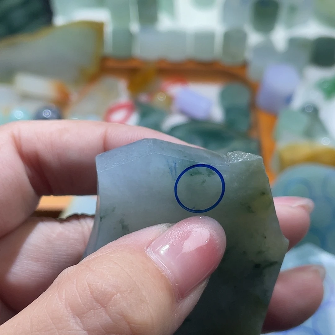 好***我未镶嵌定制翡翠珠子