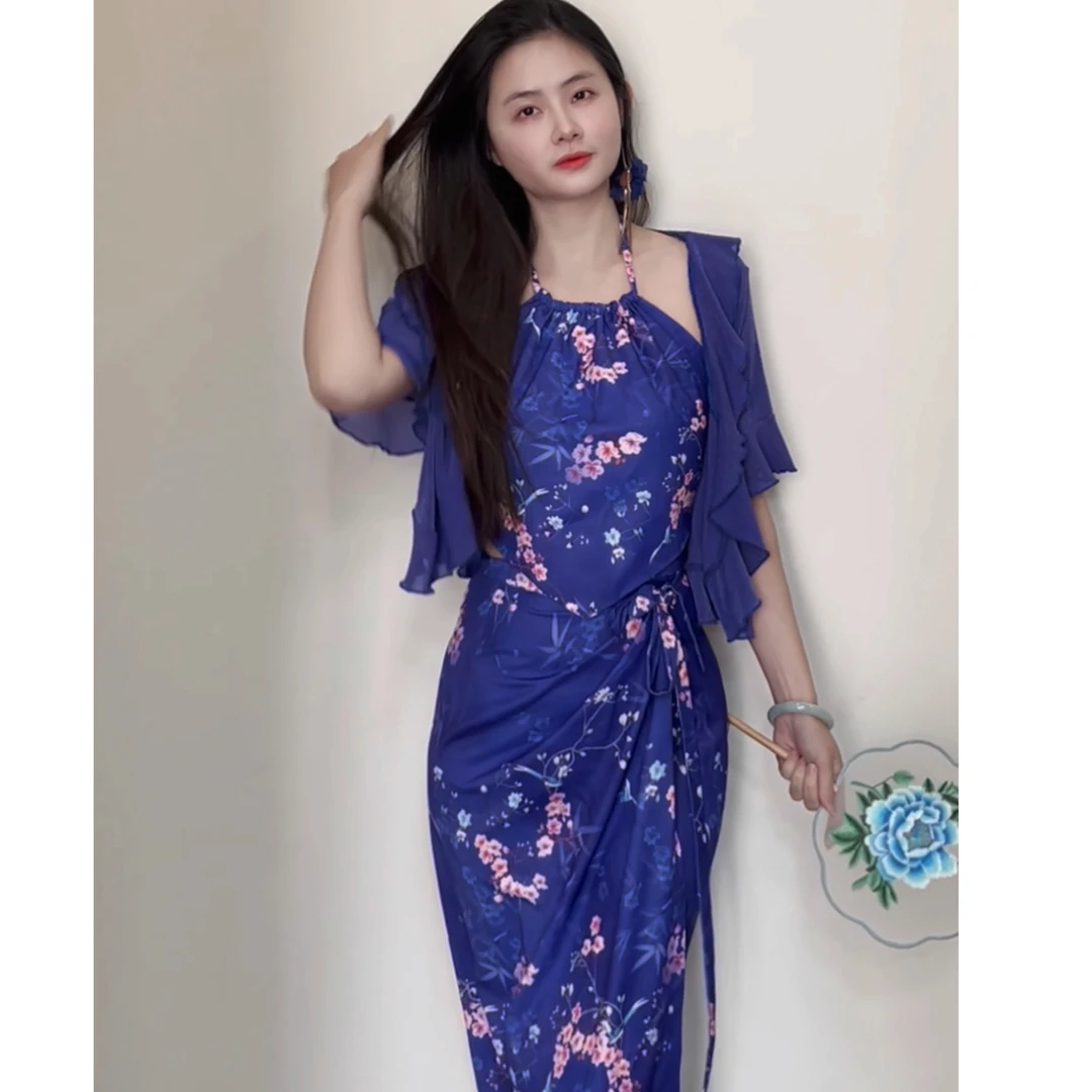 灰小猫 春夏复古【蓝梅花】国风花朵带胸垫肚兜挂脖上衣+一片裙套装