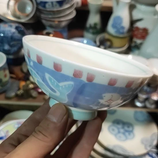 悠****茶盏瓷器活动的人了