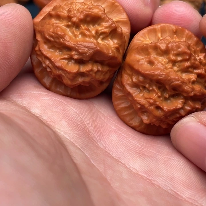 把件文玩核桃帝王龙脊