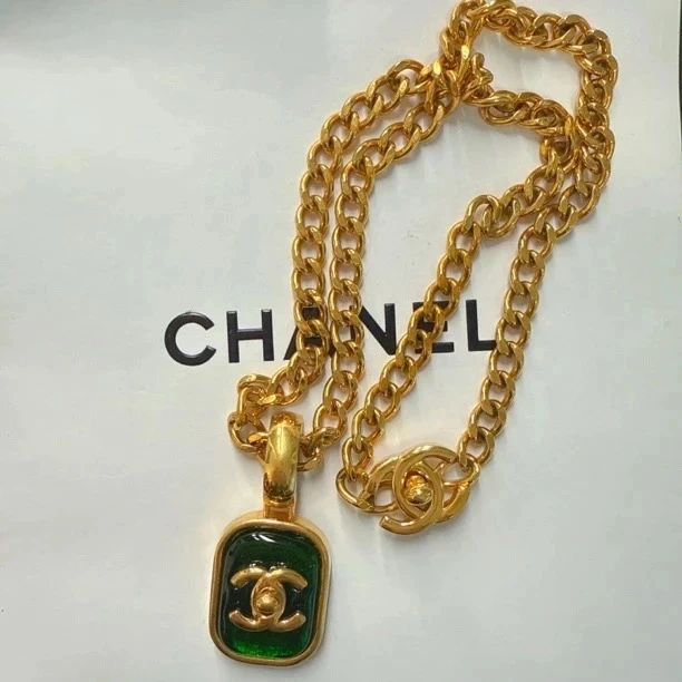 95新 Chanel/香奈儿 Chanel vintage香奈儿中古书包扣绿琉璃项链