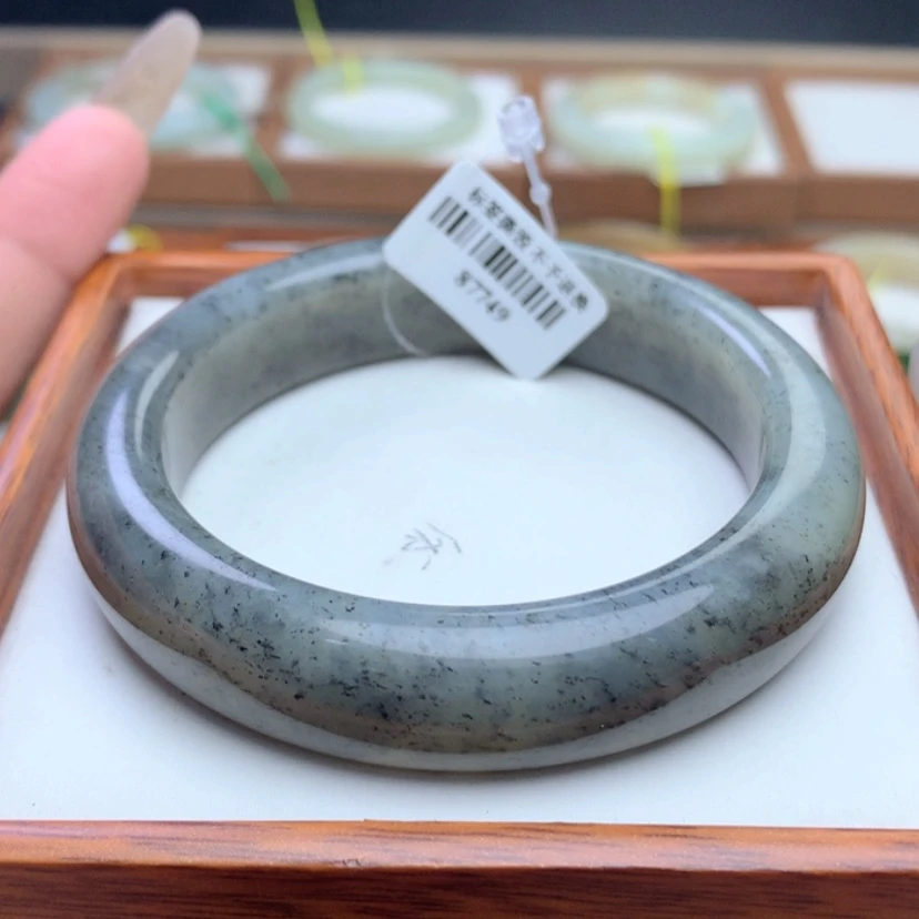 【闪购商品】和田玉手镯未镶嵌5960