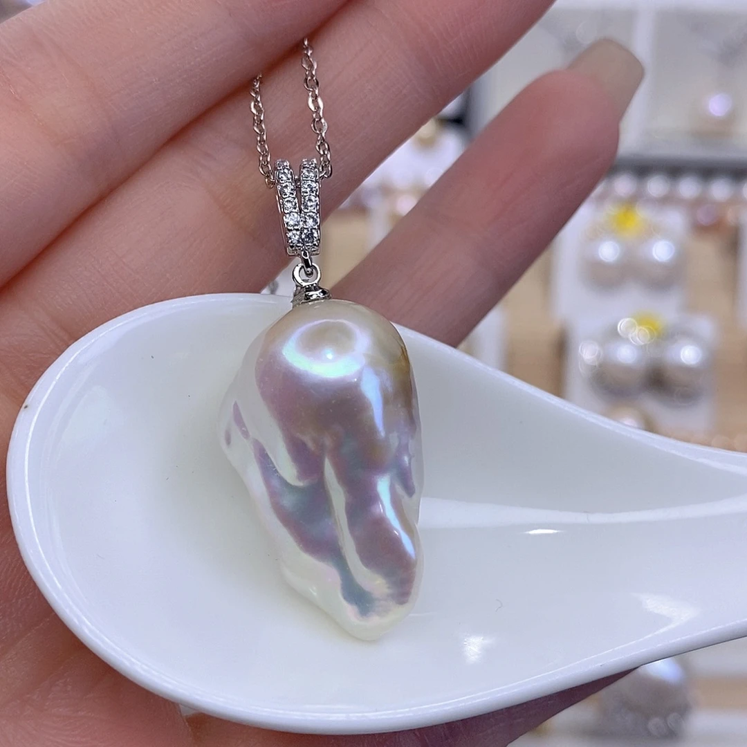 淡水珍珠颈饰合金