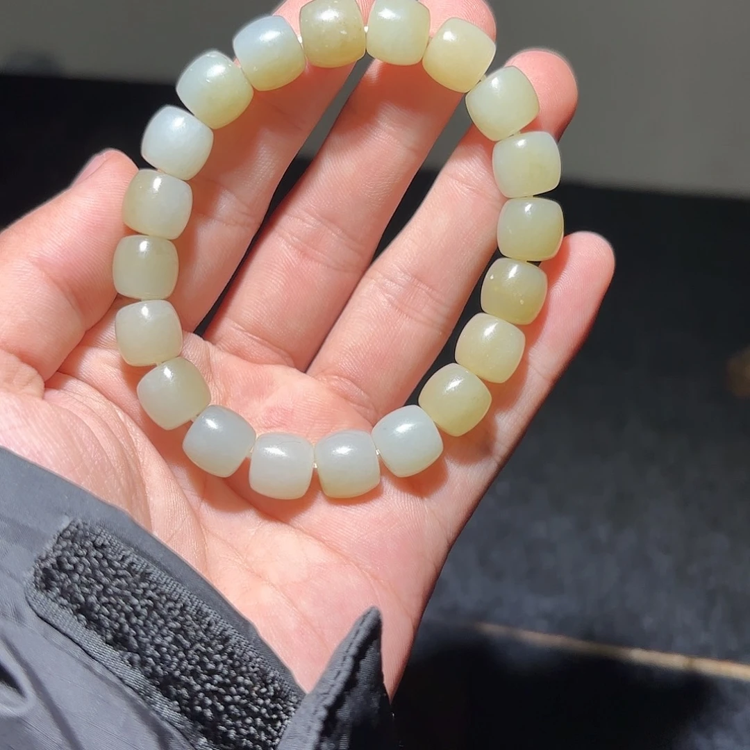 和田玉未镶嵌手链