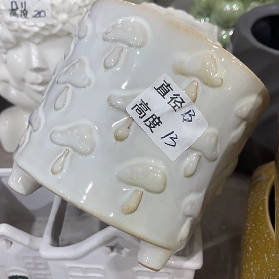 多肉绿植陶瓷花盆9.9包邮,有孔