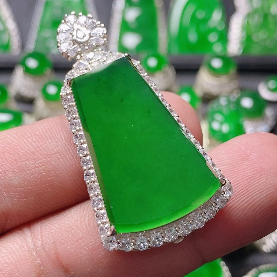 翡翠银S925镶嵌颈饰