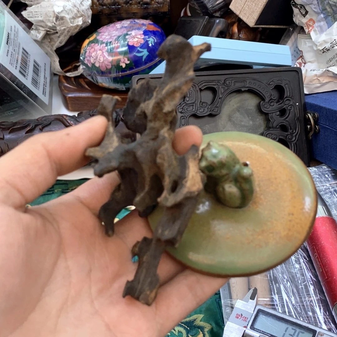 瓷片哈哈哈真的觉得有点