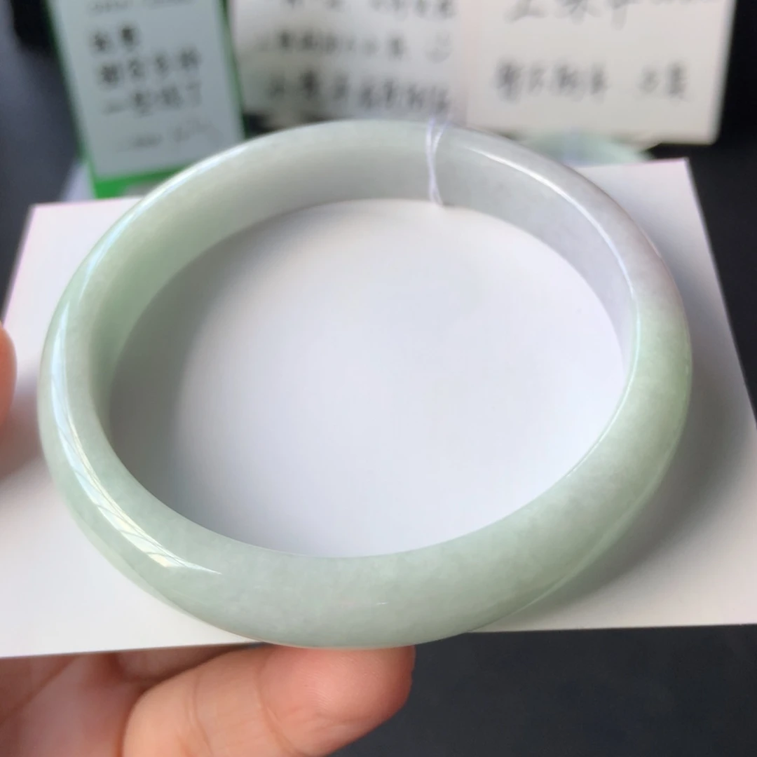 翡翠手镯未镶嵌10号62.4-11.5-7.2