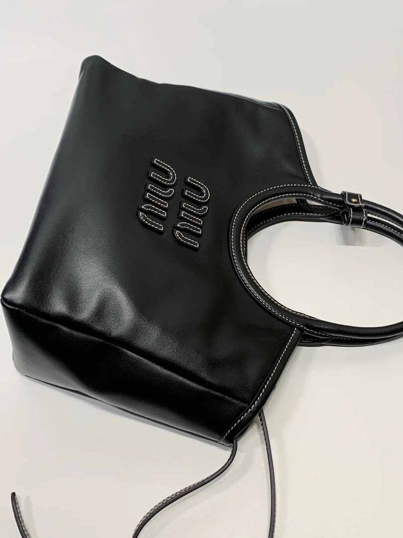 99新 MIU MIU/缪缪 HIHI/Miumiu 缪缪托特包11835752/一店