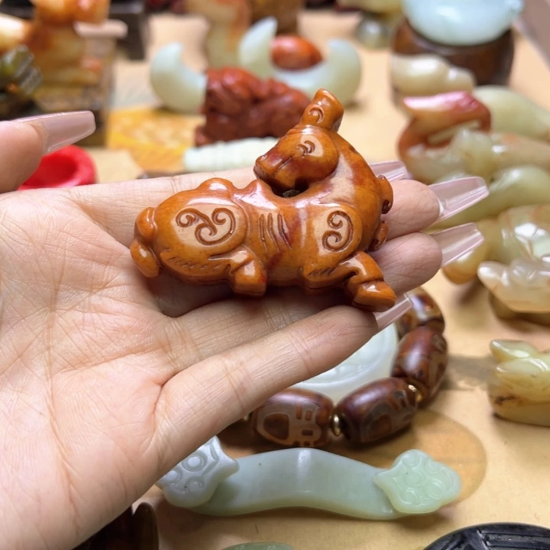 【闪购商品】蛇纹石玉颈饰未镶嵌