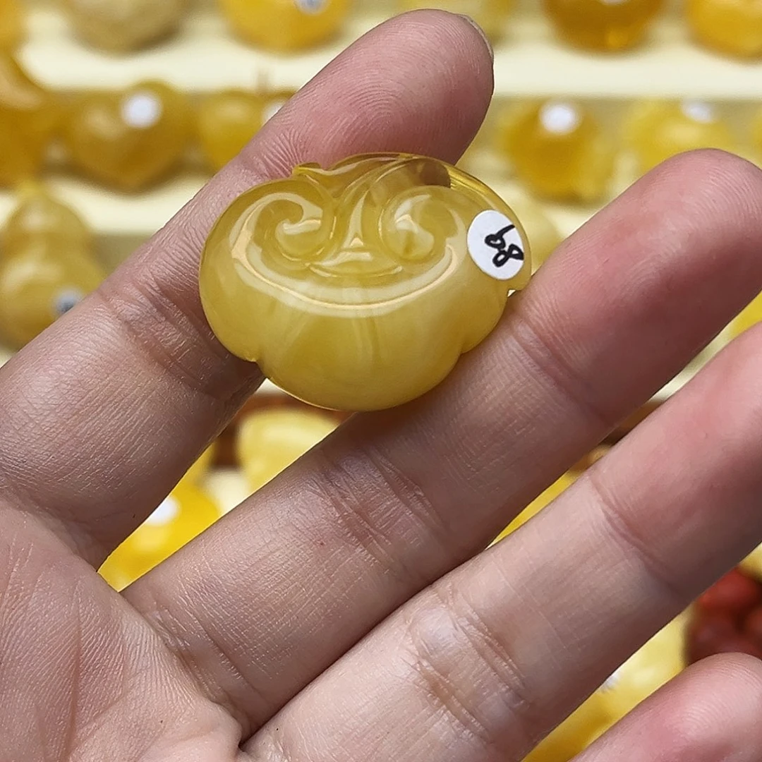 蜜蜡未镶嵌裸石天然