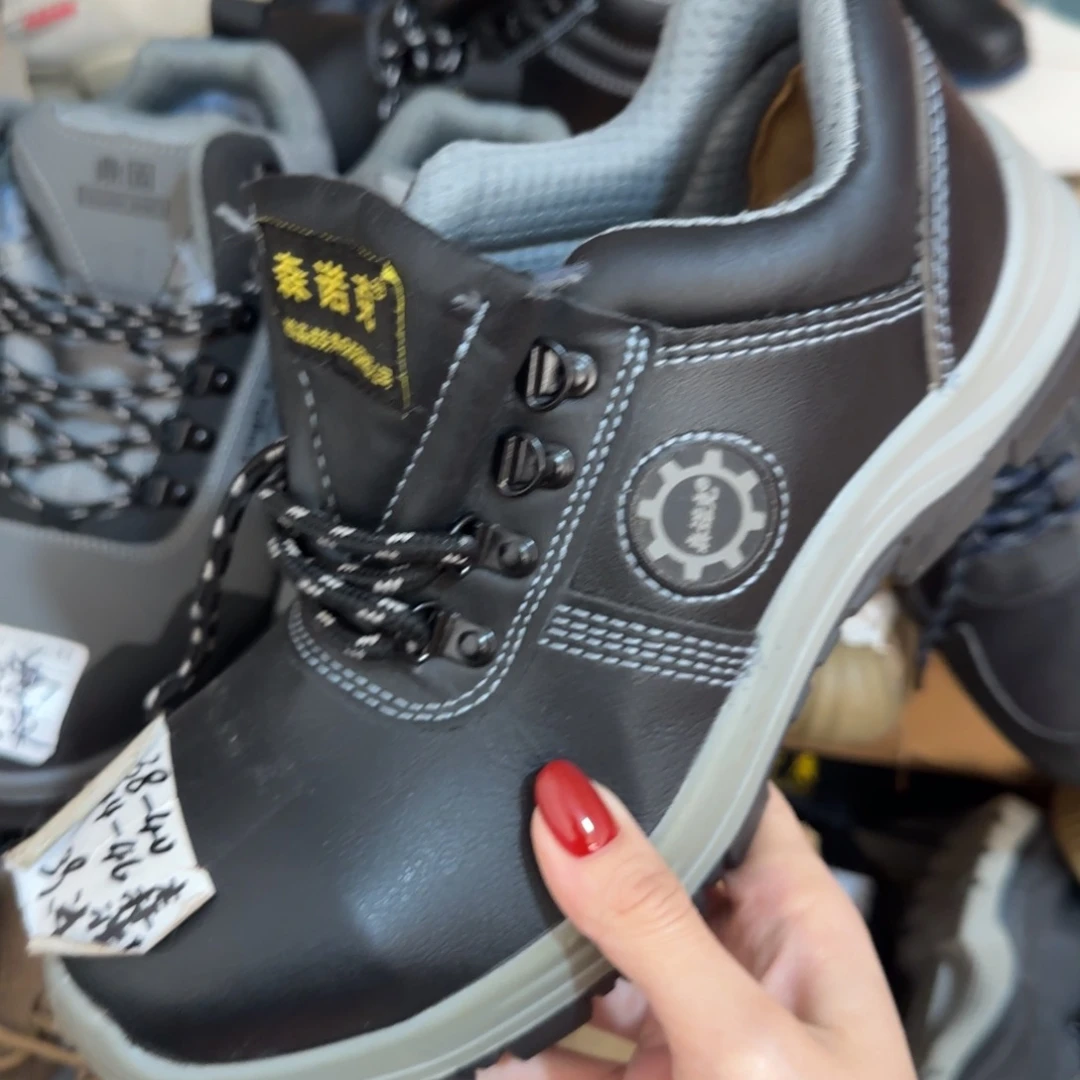 40码森诺克黑皮实心底连舌低帮