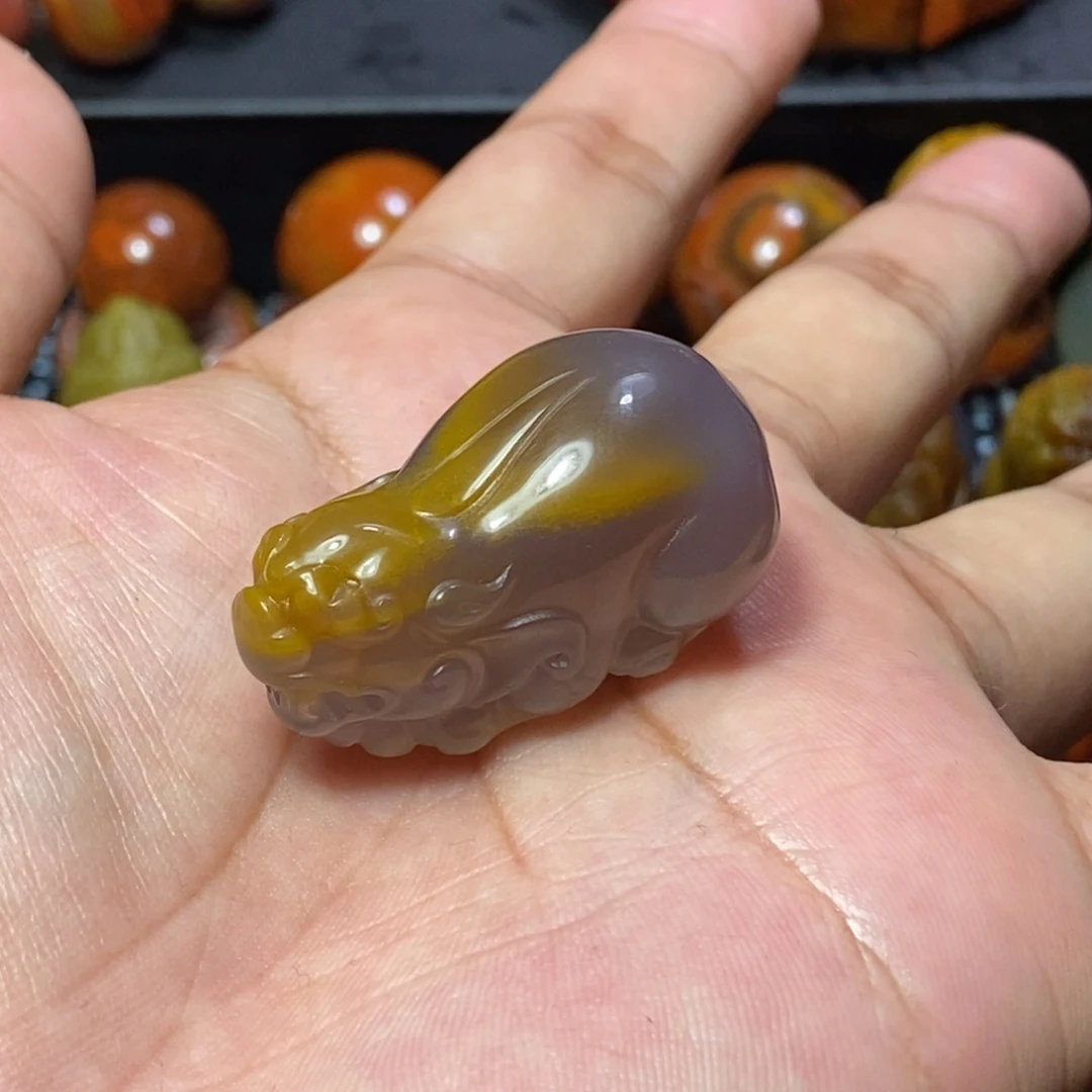 玛瑙/玉髓战国红未镶嵌楚****e