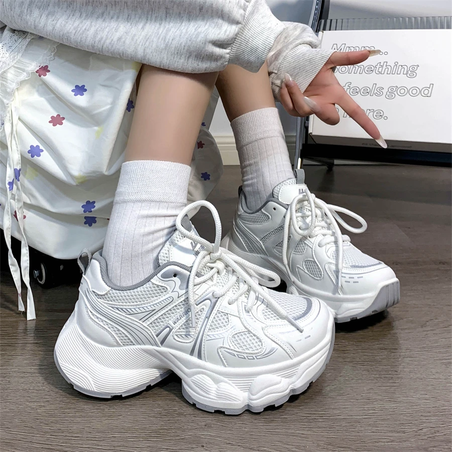 回力老爹鞋女2026秋季新款轻便厚底增高女鞋休闲透气跑步运动鞋子