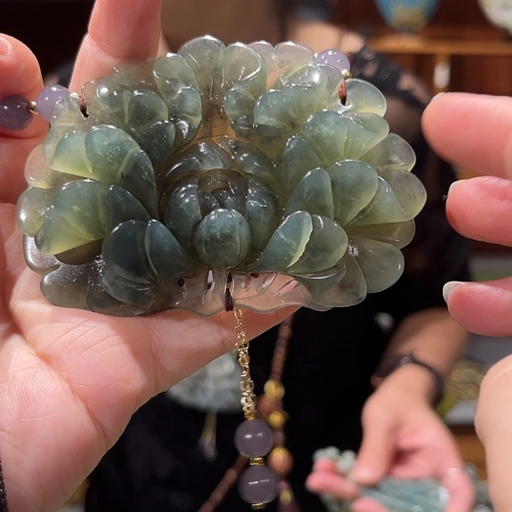 未镶嵌岫玉毛衣链