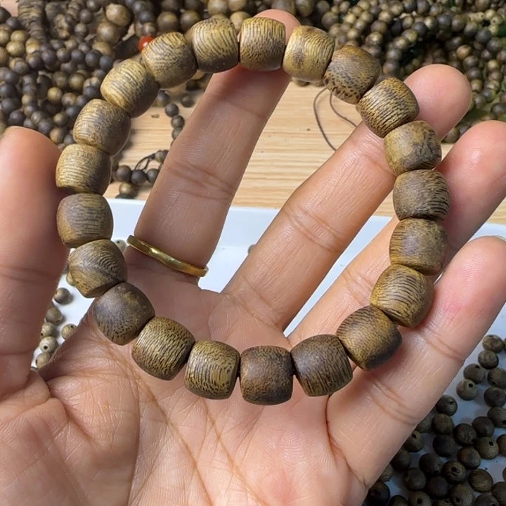 沉香碎屑沉香放漏1.0老型珠