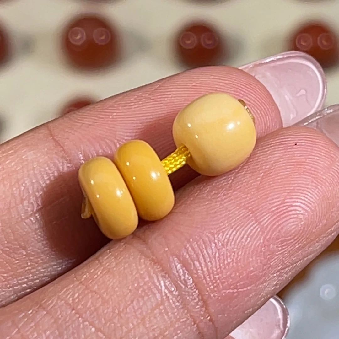 石英质玉（黄龙玉）未镶嵌老型套装