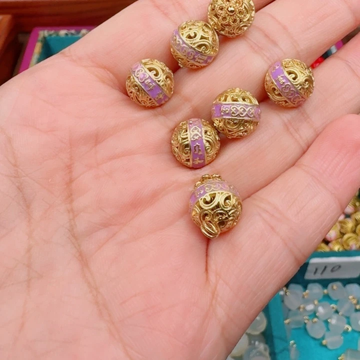 非遗传承铜扣压襟圆珠