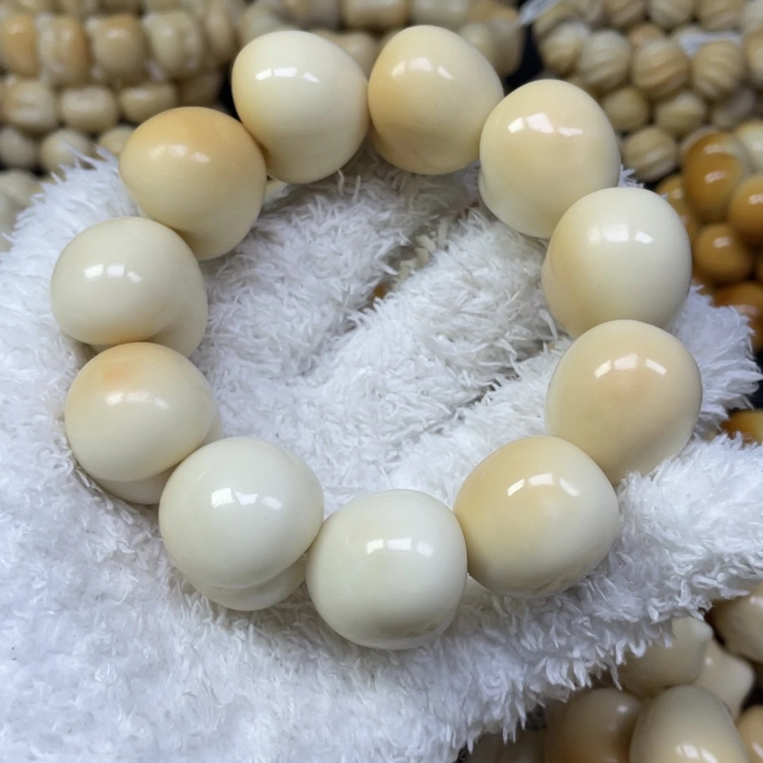 菩提根/象牙果手串11.19.16微瑕胖爱心卡26