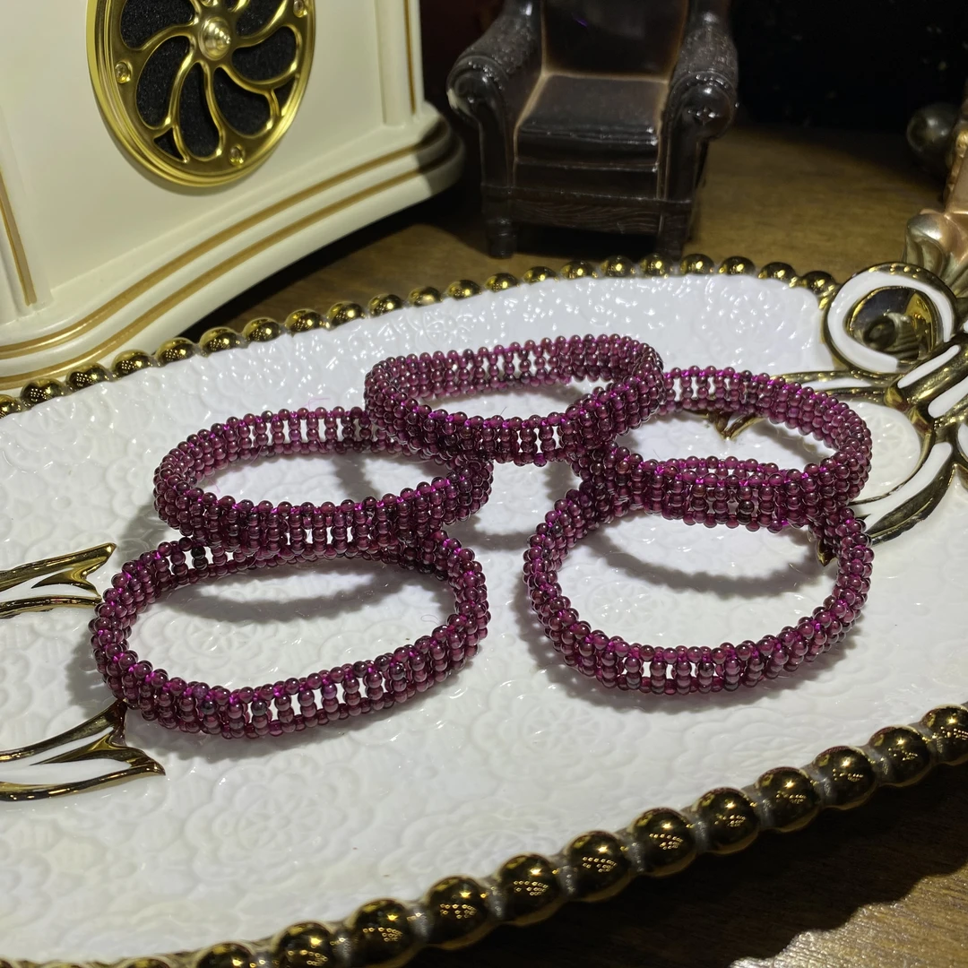 V659-高品质紫牙乌石榴石手串-多样性发其一