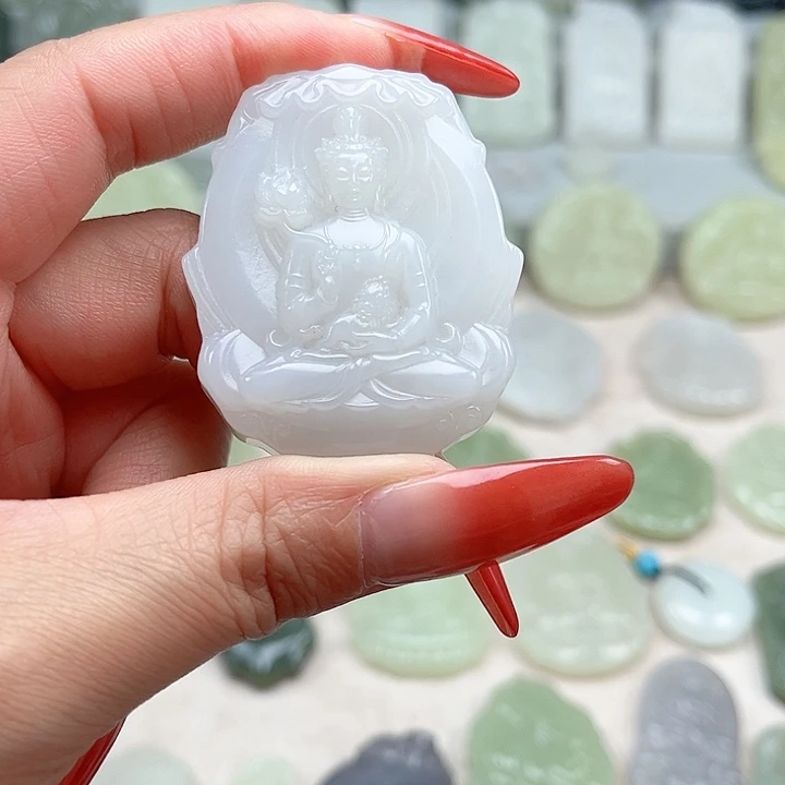 和田玉未镶嵌颈饰