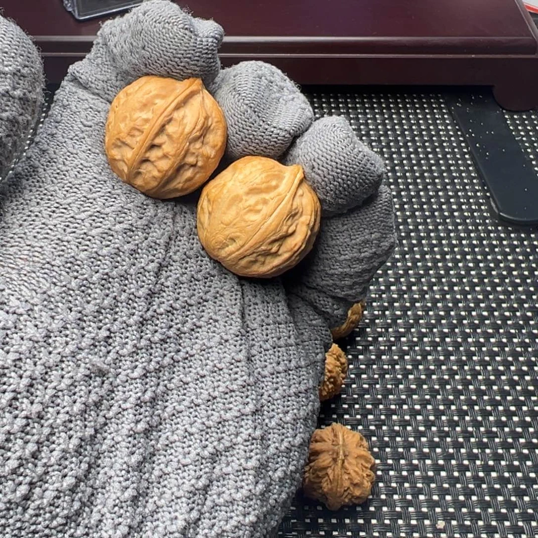 文玩核桃把件八棱福利