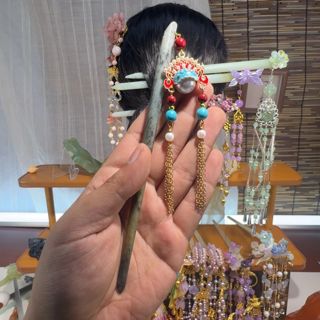 汪***叽蛇纹石玉合金发饰