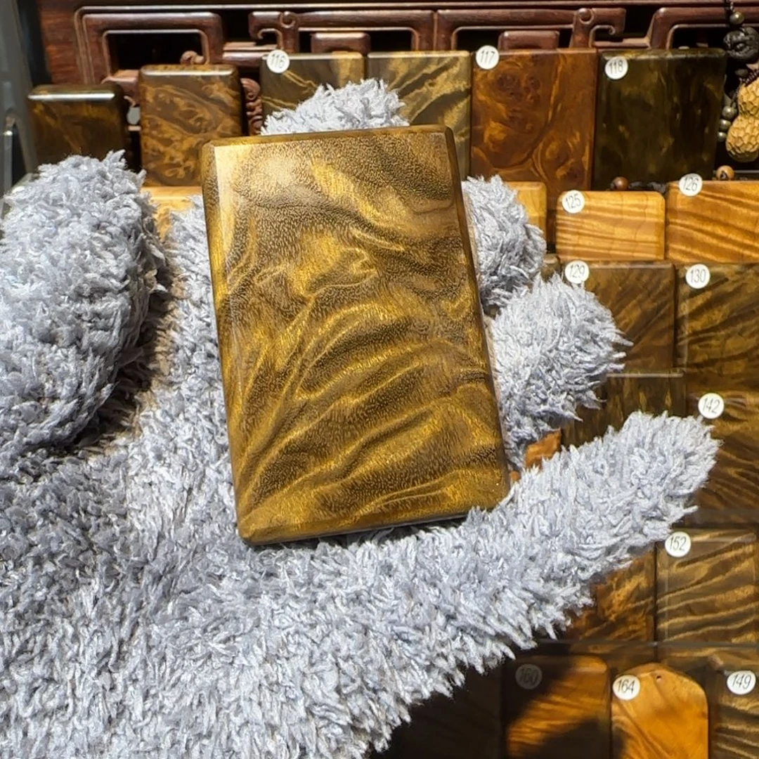 南***把件楠木（金丝楠）金丝楠木小叶桢楠