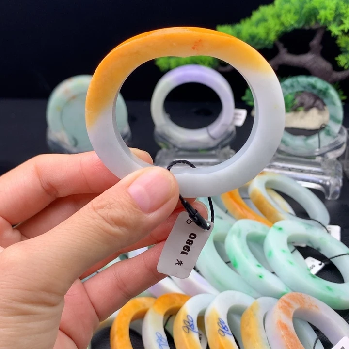 定制翡翠翡翠手镯未镶嵌