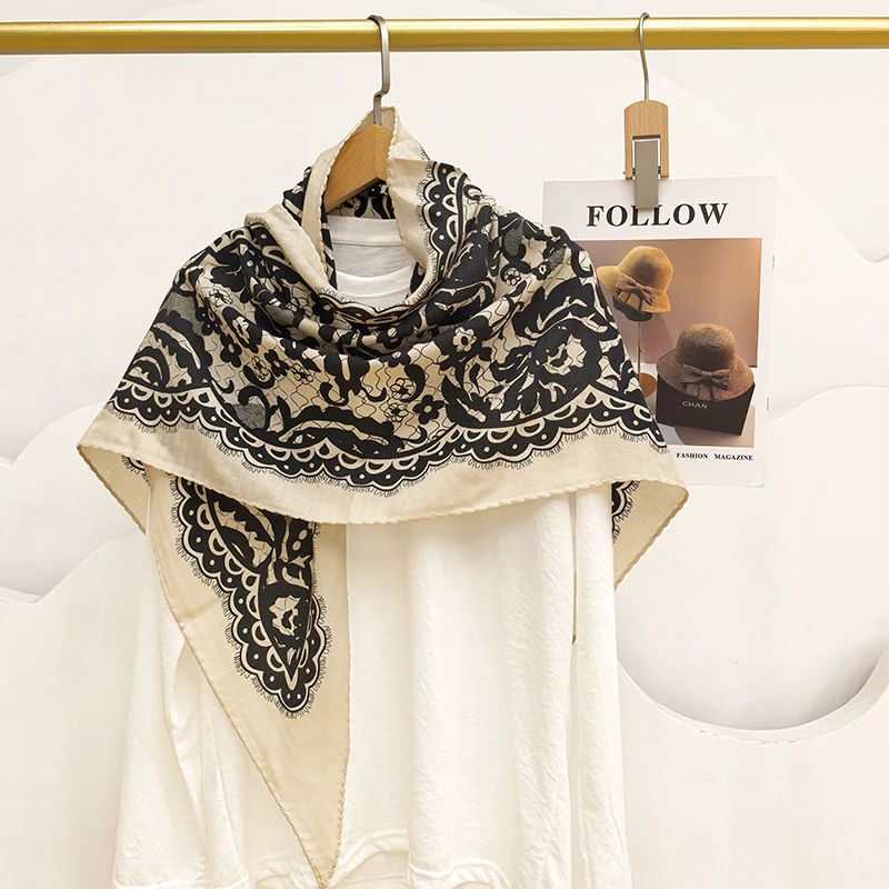 不知秋-【墨影花蔓】双面印花桑蚕丝羊毛混纺三角巾披肩护颈围巾