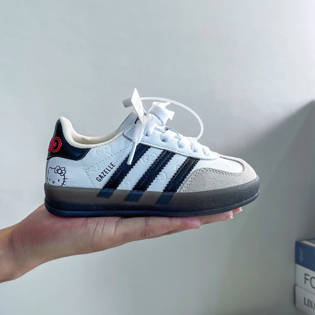 儿童板鞋2025新款春秋男童板鞋软底防滑百搭女童KT猫休闲德训鞋潮