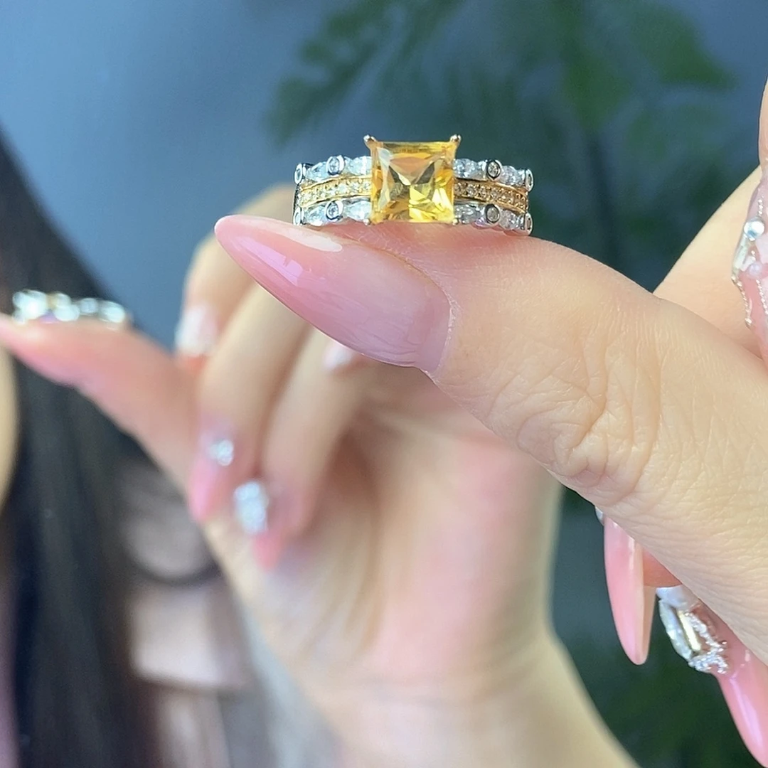 银S925镶嵌黄晶戒指