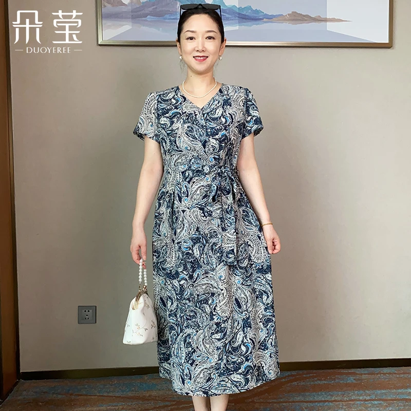 朵莹中年妈妈夏装2025新款连衣裙时尚印花中老年人女装洋气花裙子