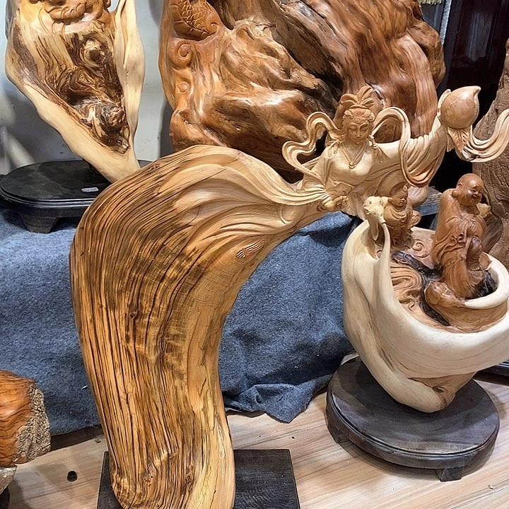 柏木（崖柏）飞天美女