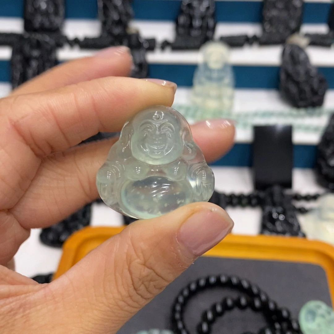 经***年蛇纹石玉未镶嵌吊坠