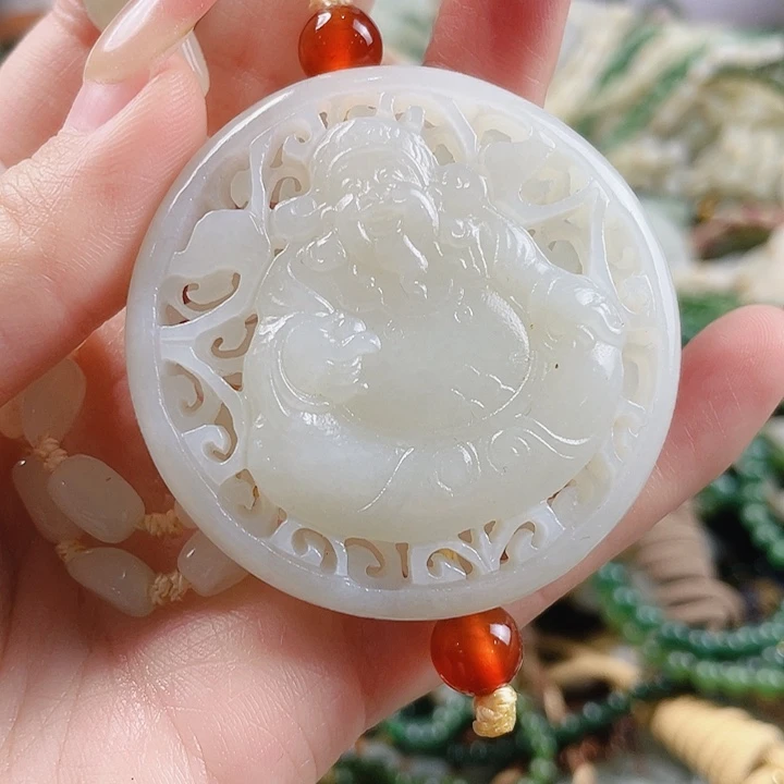 未镶嵌和田玉挂件