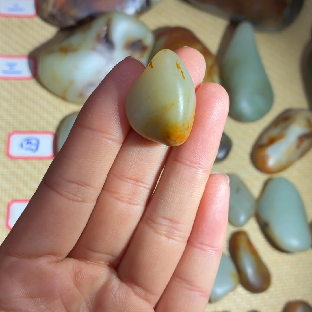 和田玉未镶嵌挂件13g