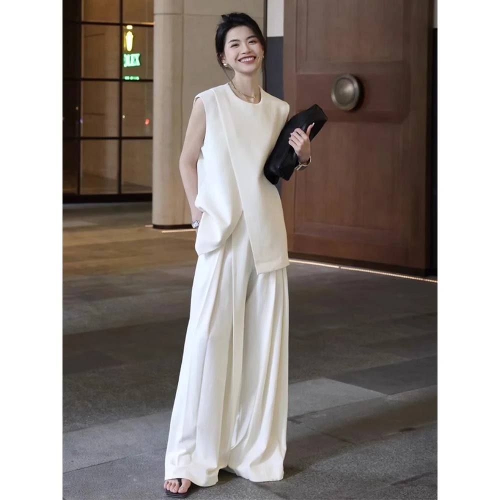 今年流行老钱风的夏装套装小香风无袖马甲女款阔腿裤两件套