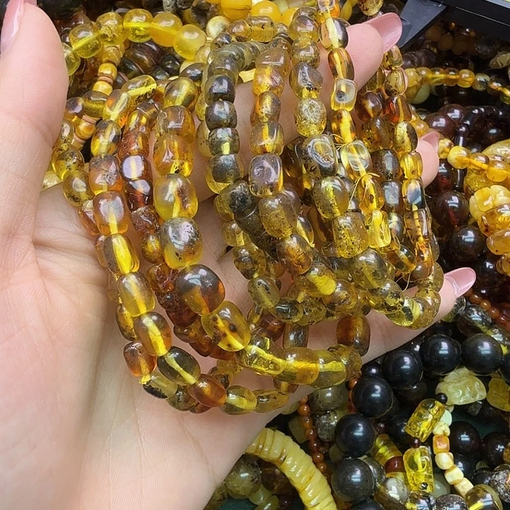 琥珀未镶嵌珠宝奇石