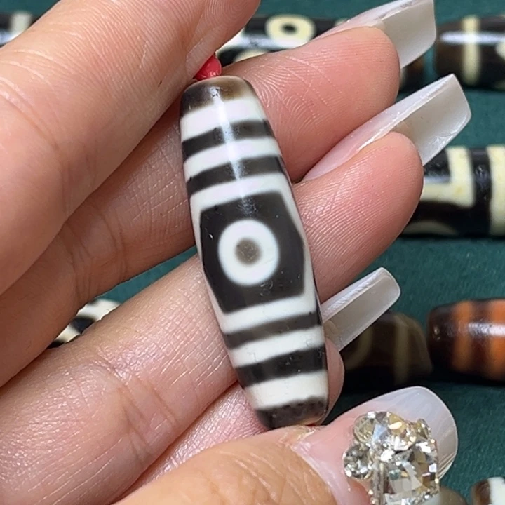 会***子玛瑙/玉髓未镶嵌颈饰