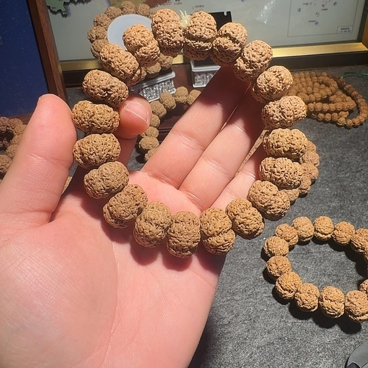 马***功吊坠金刚菩提客户v喊口号