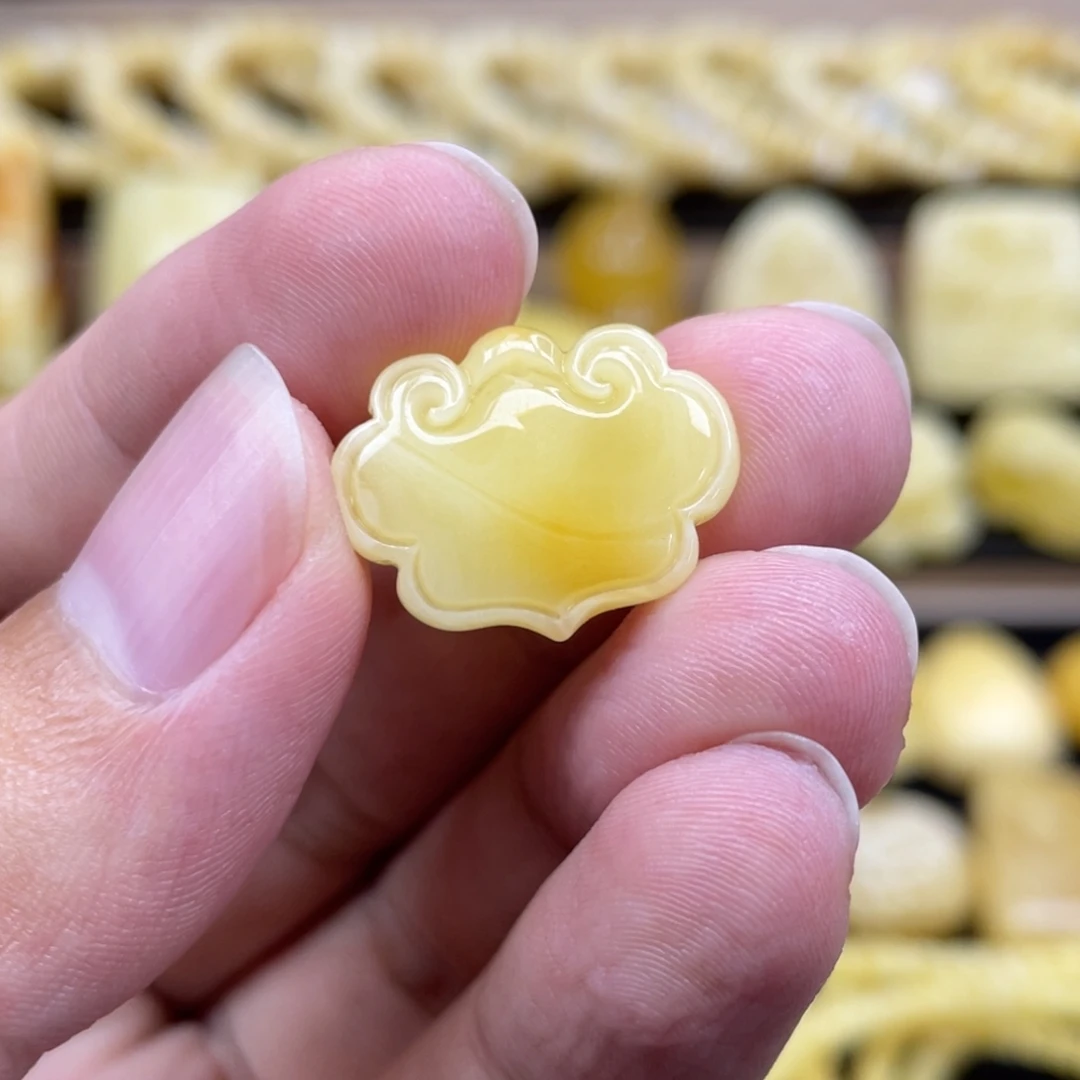 琥珀未镶嵌裸石琥珀蜜蜡