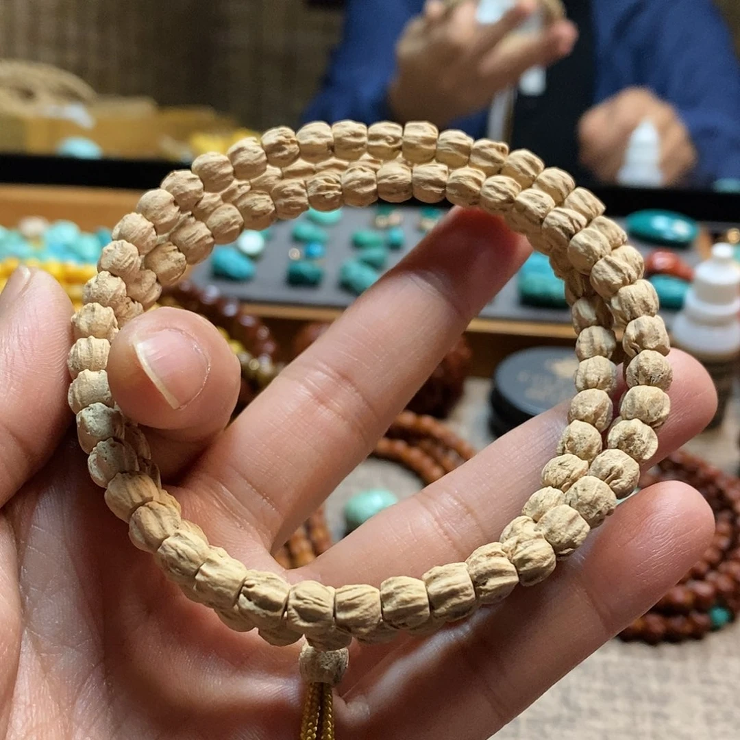 吊坠柏香籽/百香籽热振粉皮方块多棱顺