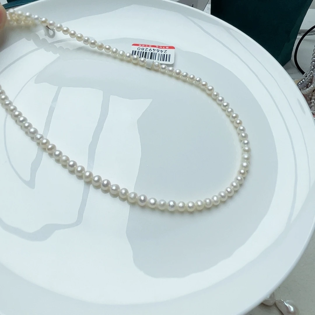 颈饰未镶嵌淡水珍珠