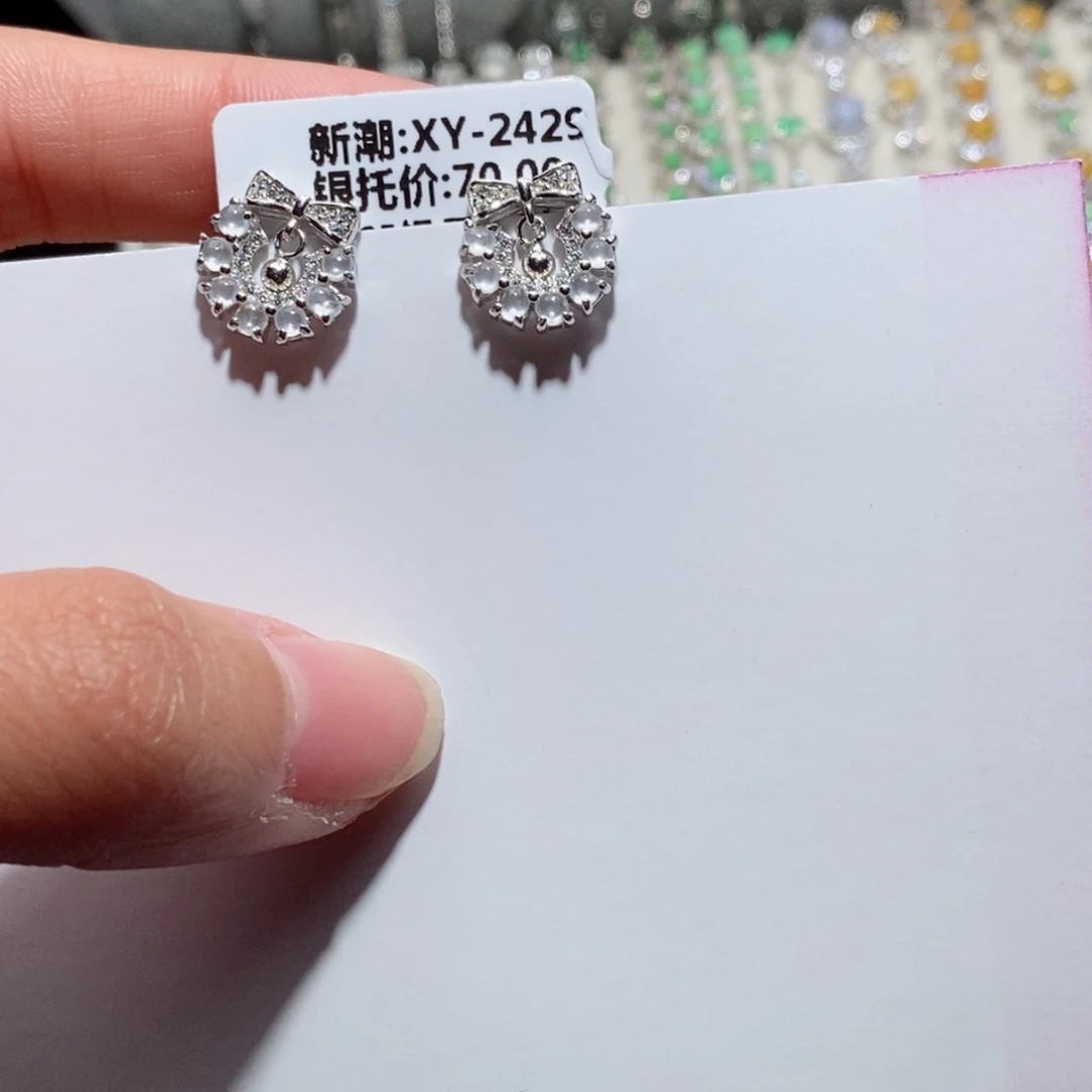 翡翠耳饰银S925镶嵌是***?c c c