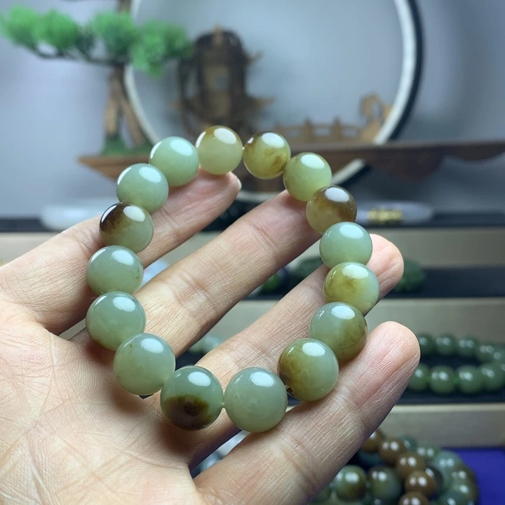 和田玉未镶嵌手串