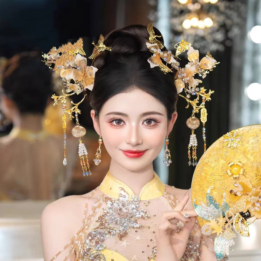 新娘头饰金色明制流苏宫廷简单婚饰古风结婚簪子