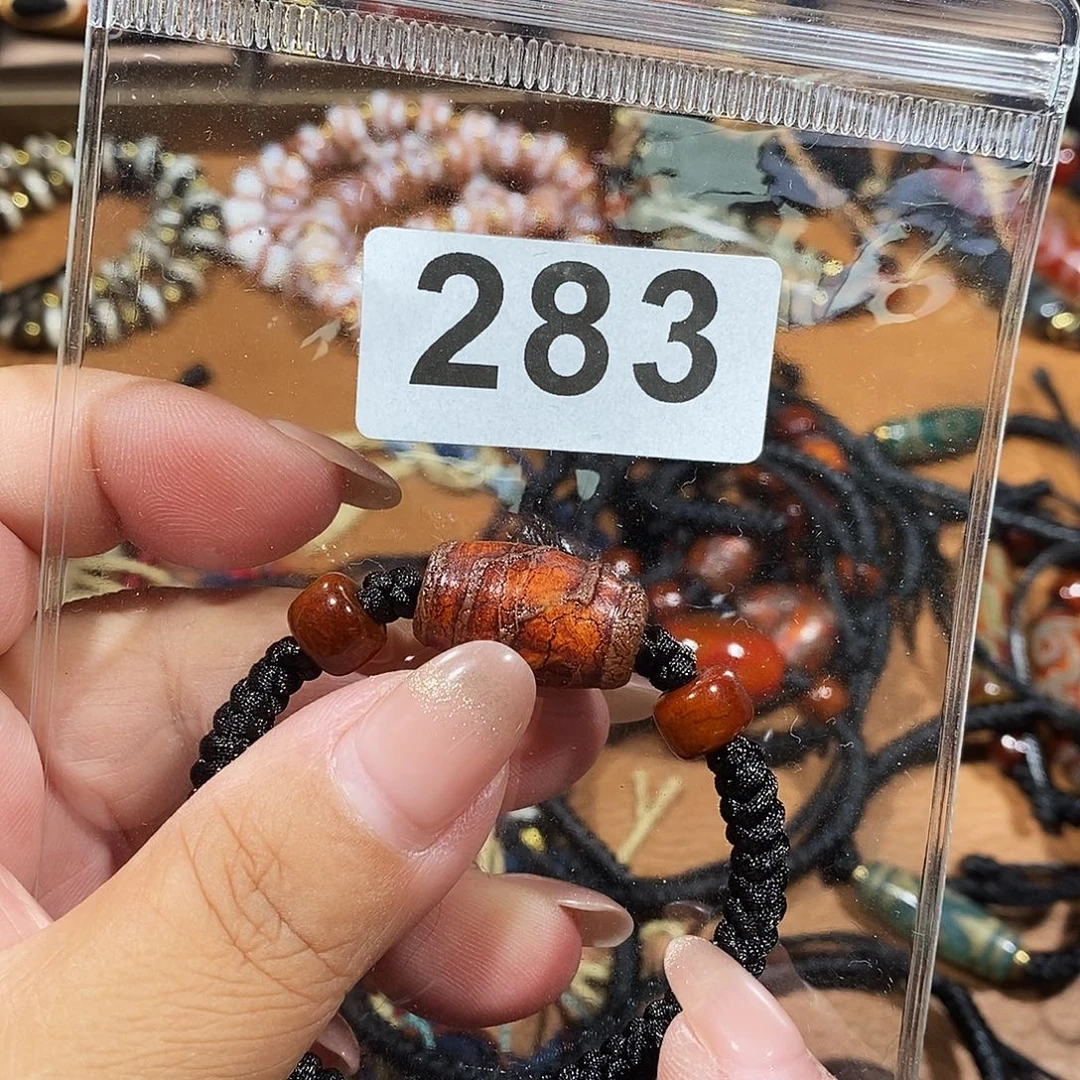 未镶嵌颈饰玛瑙/玉髓