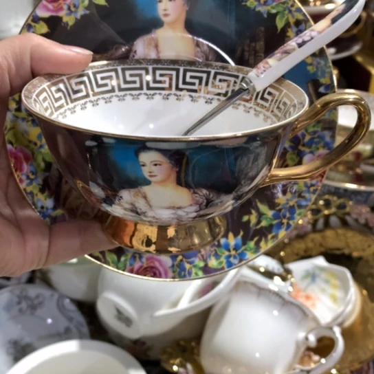 瓷片陶瓷杯碟勺子容量180毫升